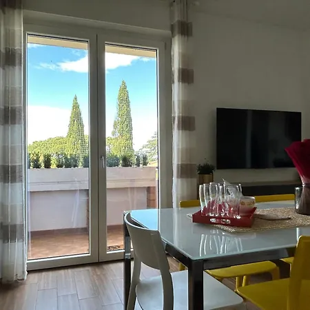 Domus Colli D'oro * Rome